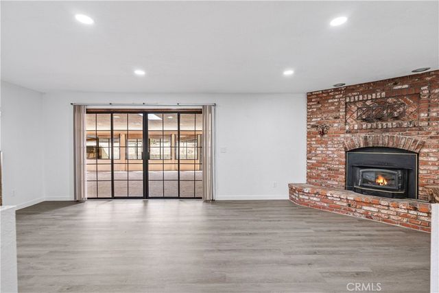 31817 Saint Anne Drive, Llano, CA 93544