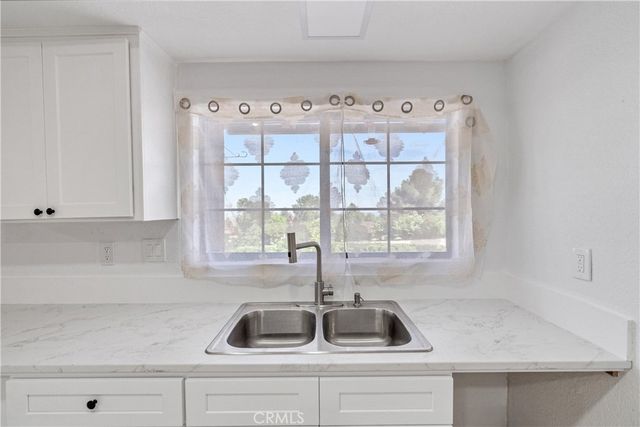 31817 Saint Anne Drive, Llano, CA 93544