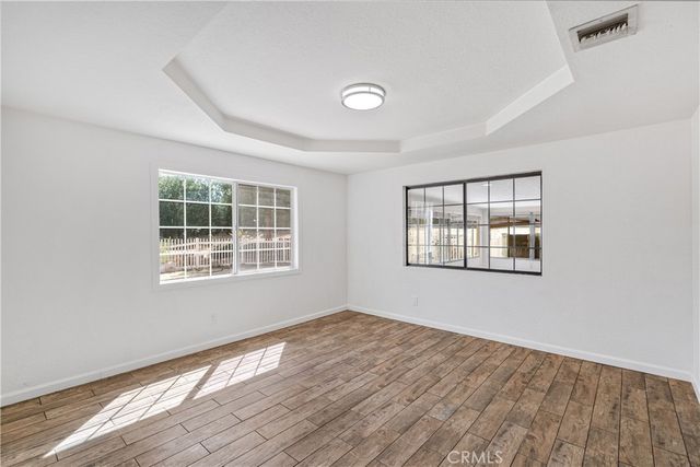 31817 Saint Anne Drive, Llano, CA 93544