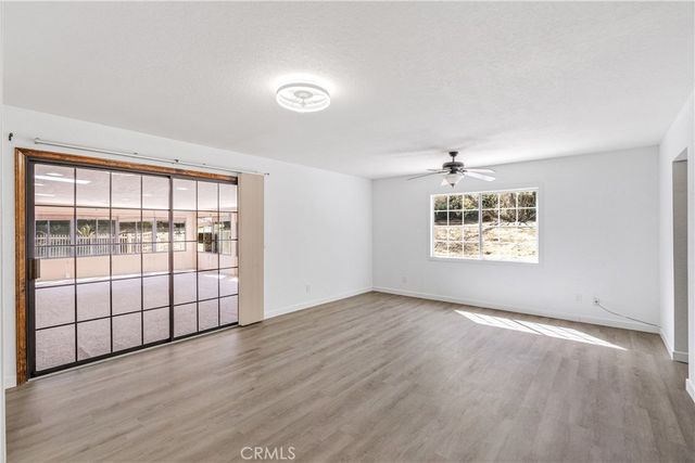 31817 Saint Anne Drive, Llano, CA 93544