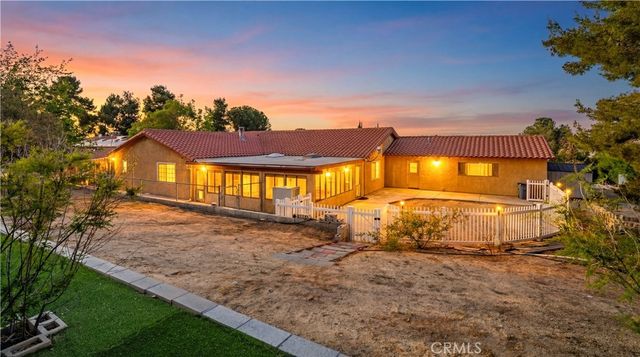 31817 Saint Anne Drive, Llano, CA 93544
