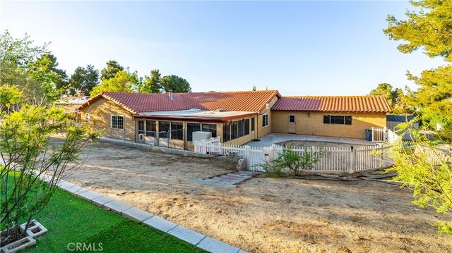 31817 Saint Anne Drive, Llano, CA 93544