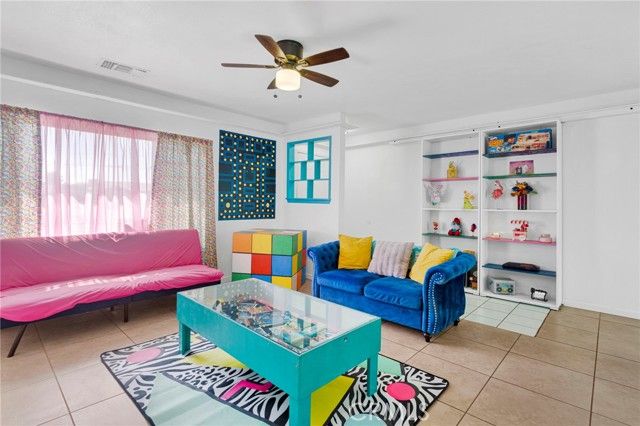 18492 Hinton Street, Hesperia, CA 92345