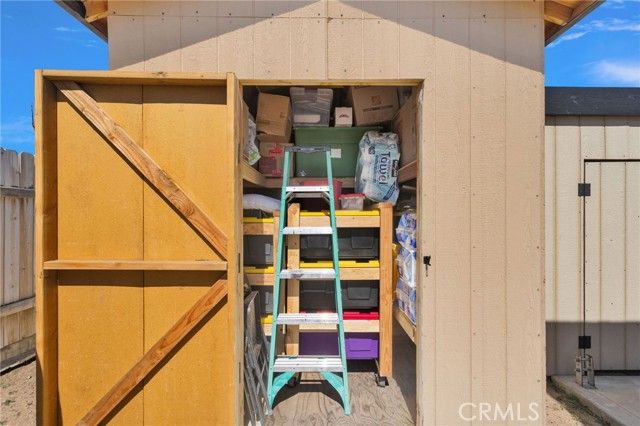 18492 Hinton Street, Hesperia, CA 92345