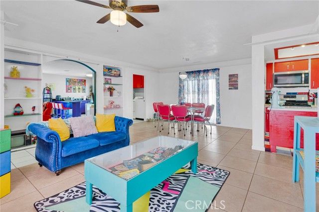 18492 Hinton Street, Hesperia, CA 92345