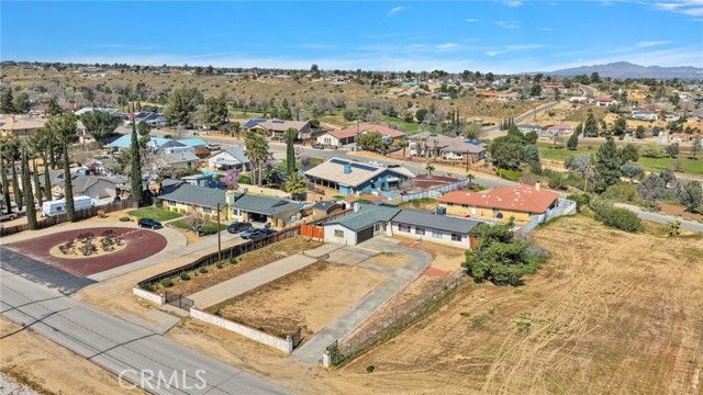 18492 Hinton Street, Hesperia, CA 92345