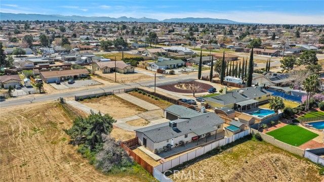 18492 Hinton Street, Hesperia, CA 92345