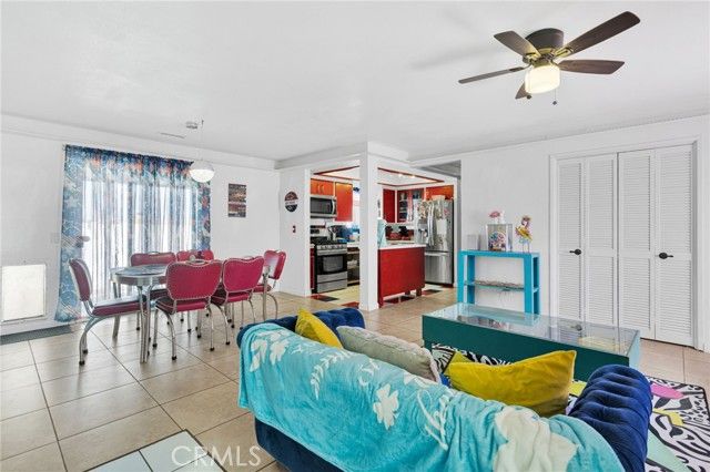 18492 Hinton Street, Hesperia, CA 92345