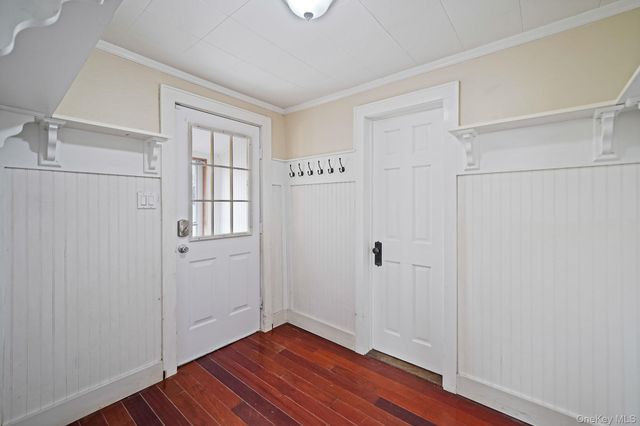 191 Smith Avenue, Islip, NY 11751