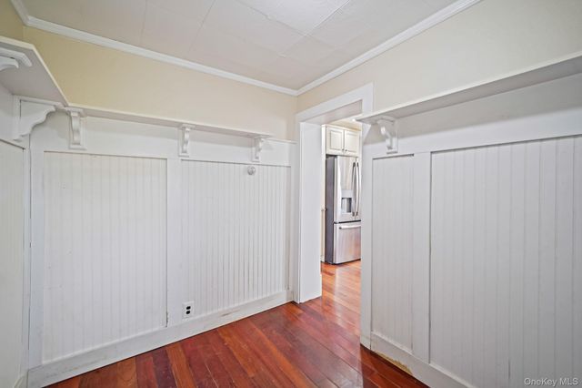 191 Smith Avenue, Islip, NY 11751