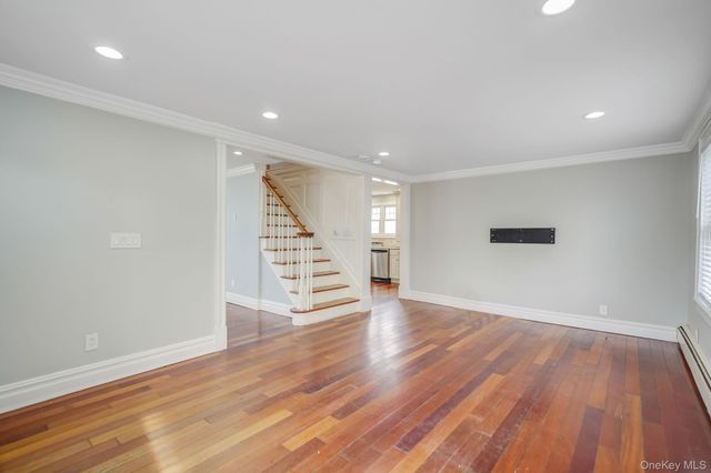 191 Smith Avenue, Islip, NY 11751