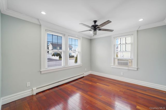 191 Smith Avenue, Islip, NY 11751