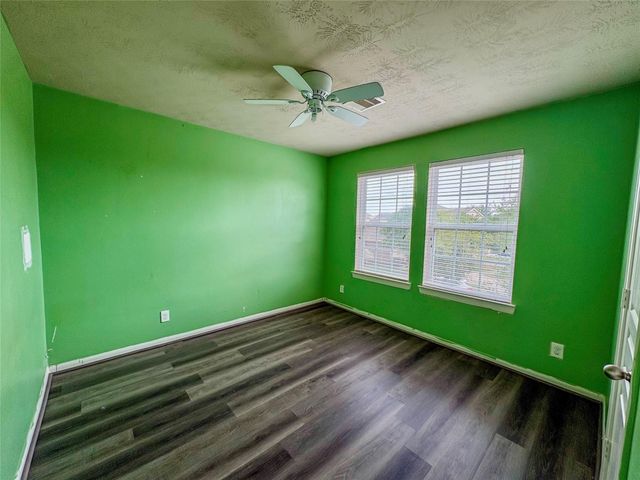 2237 Onyx Court, Texas City, TX 77591