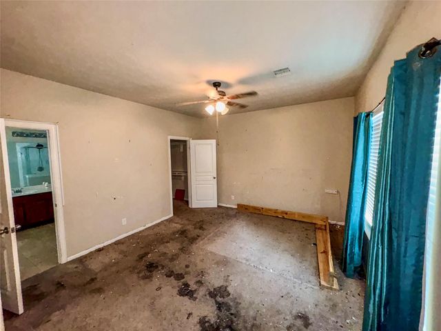 2237 Onyx Court, Texas City, TX 77591