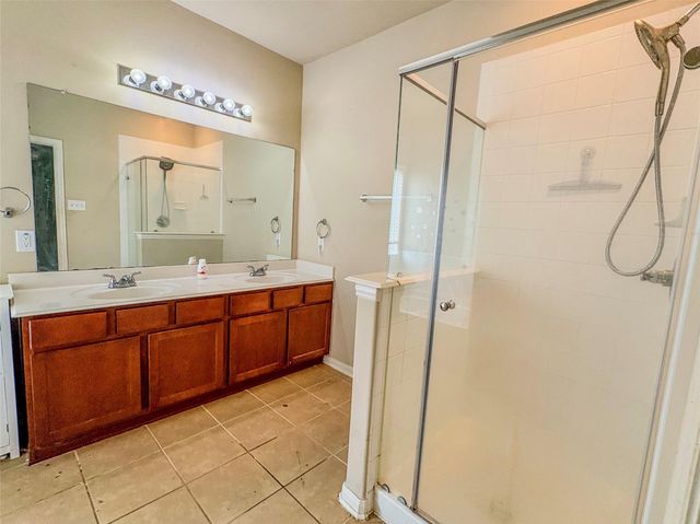 2237 Onyx Court, Texas City, TX 77591