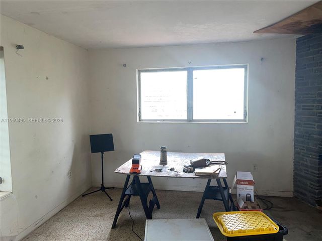 9660 Dominican Dr, Cutler Bay, FL 33189