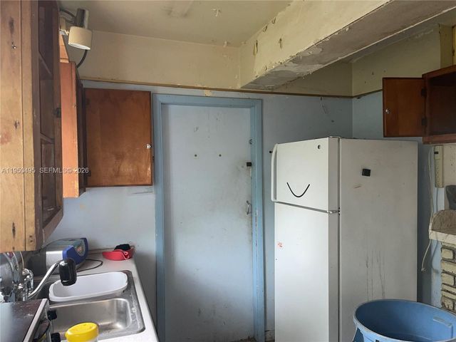 9660 Dominican Dr, Cutler Bay, FL 33189