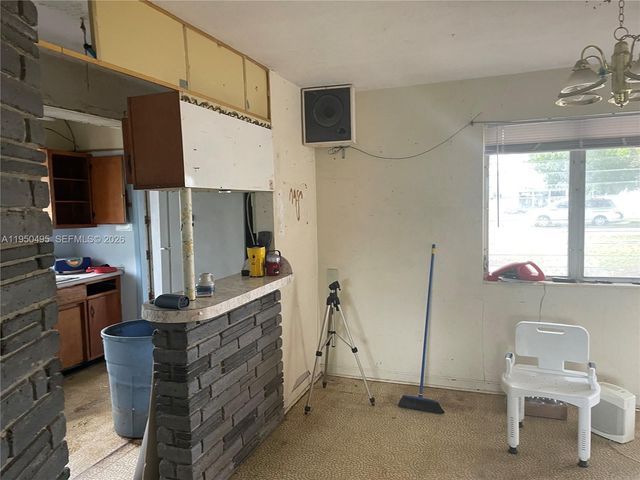 9660 Dominican Dr, Cutler Bay, FL 33189