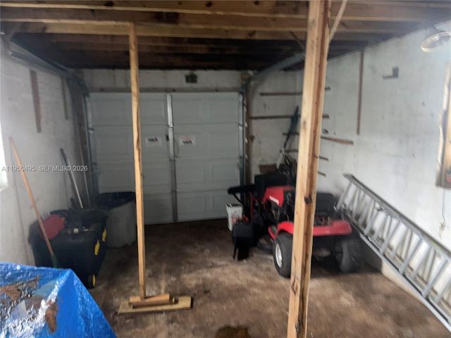 9660 Dominican Dr, Cutler Bay, FL 33189