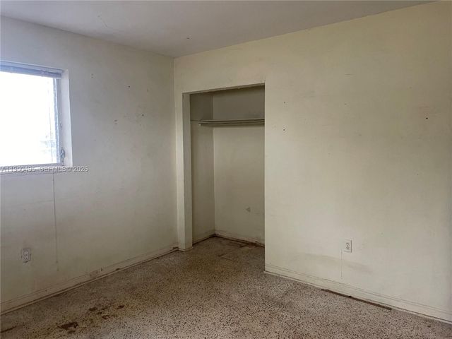 9660 Dominican Dr, Cutler Bay, FL 33189