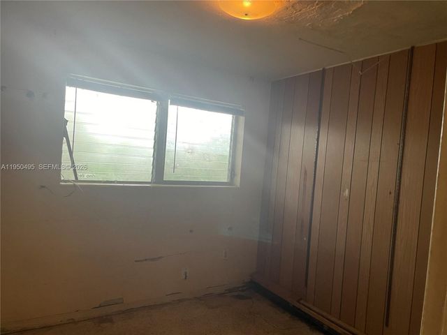 9660 Dominican Dr, Cutler Bay, FL 33189