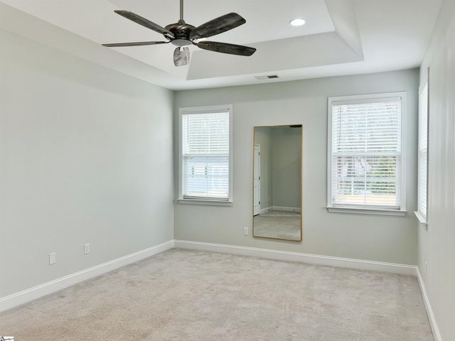 818 Orchard Valley Lane, Boiling Springs, SC 29316