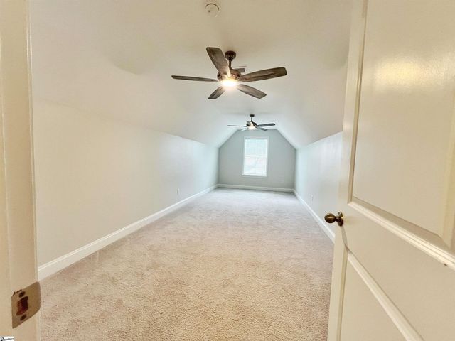 818 Orchard Valley Lane, Boiling Springs, SC 29316