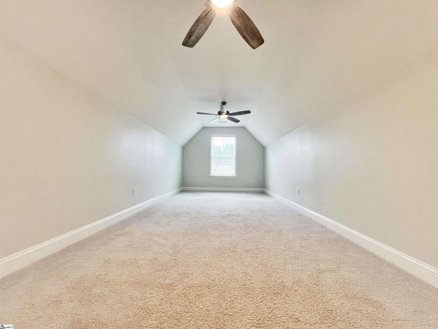 818 Orchard Valley Lane, Boiling Springs, SC 29316