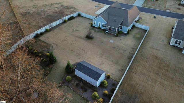 818 Orchard Valley Lane, Boiling Springs, SC 29316