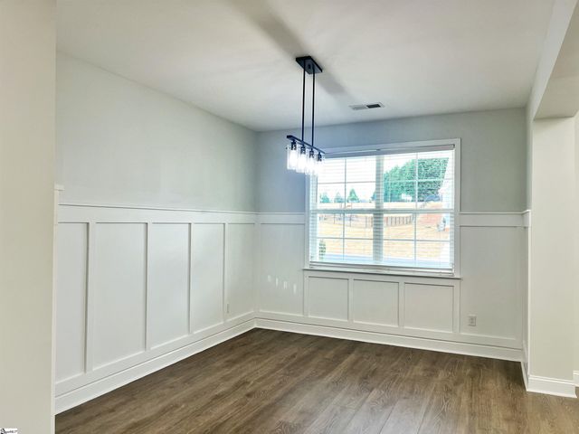 818 Orchard Valley Lane, Boiling Springs, SC 29316