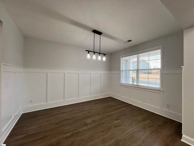 818 Orchard Valley Lane, Boiling Springs, SC 29316