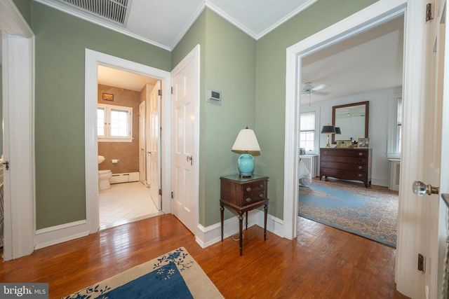 2919 MORRIS RD, Ardmore, PA 19003