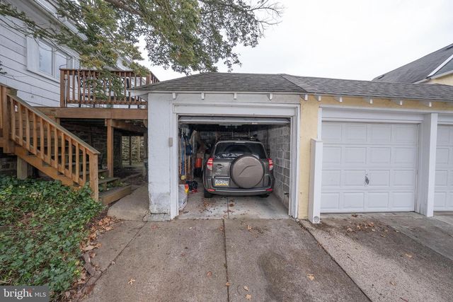 2919 MORRIS RD, Ardmore, PA 19003