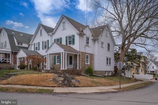 2919 MORRIS RD, Ardmore, PA 19003