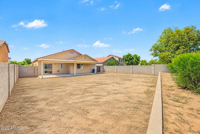 2223 E ANDALUSIAN Loop, San Tan Valley, AZ 85140