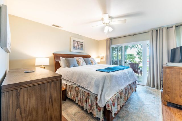 300 Rush Creek Drive C4, Heath, TX 75032