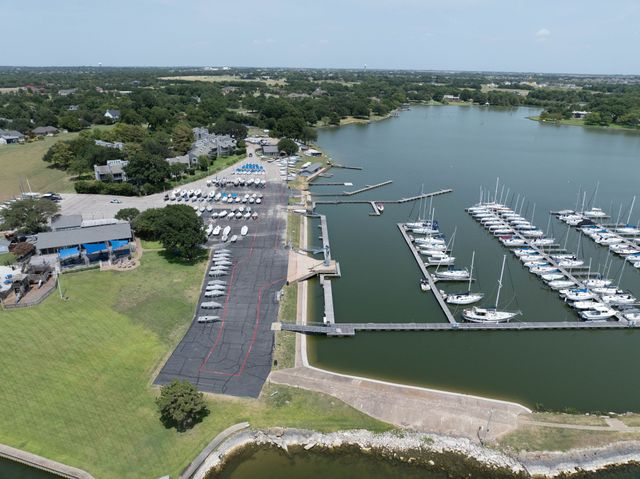 300 Rush Creek Drive C4, Heath, TX 75032