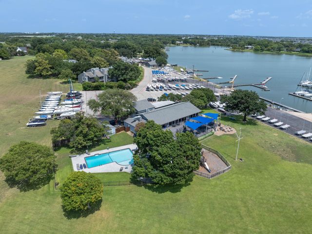 300 Rush Creek Drive C4, Heath, TX 75032
