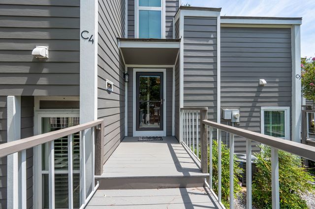 300 Rush Creek Drive C4, Heath, TX 75032