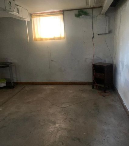 1638 S Central Avenue, Cicero, IL 60804