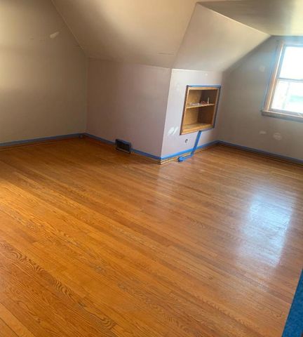 1638 S Central Avenue, Cicero, IL 60804