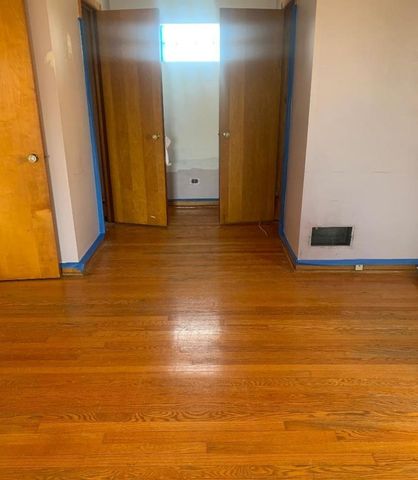 1638 S Central Avenue, Cicero, IL 60804