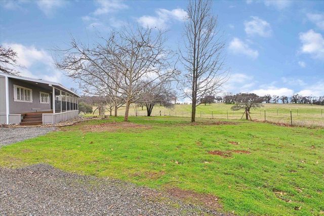 790 Los Verjeles Rd, Bangor, CA 95901