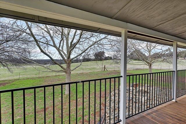 790 Los Verjeles Rd, Bangor, CA 95901