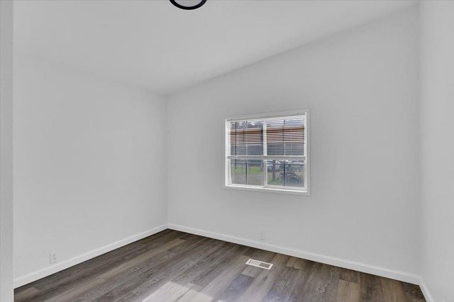 790 Los Verjeles Rd, Bangor, CA 95901