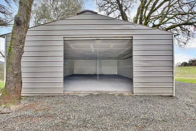 790 Los Verjeles Rd, Bangor, CA 95901