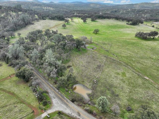 790 Los Verjeles Rd, Bangor, CA 95901