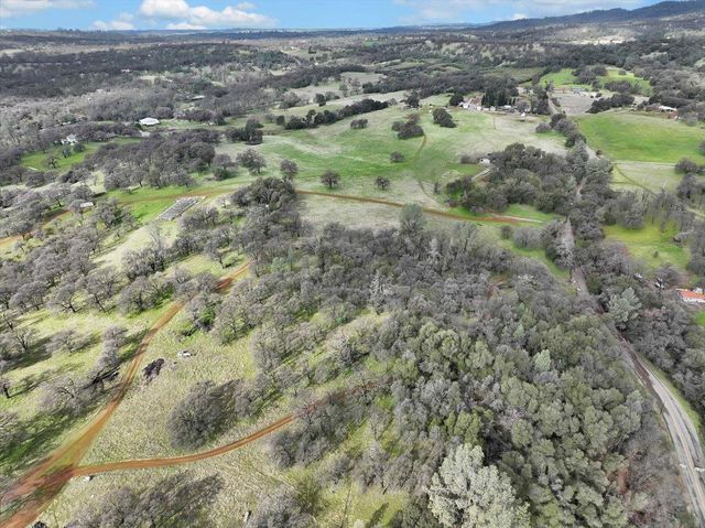 790 Los Verjeles Rd, Bangor, CA 95901