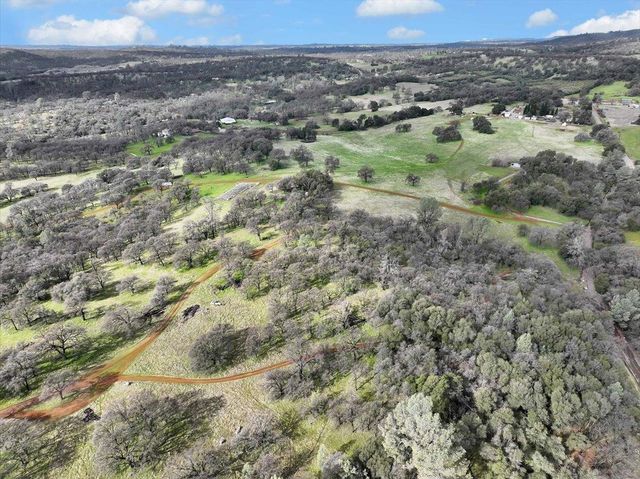 790 Los Verjeles Rd, Bangor, CA 95901