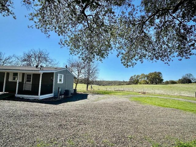 790 Los Verjeles Rd, Bangor, CA 95901